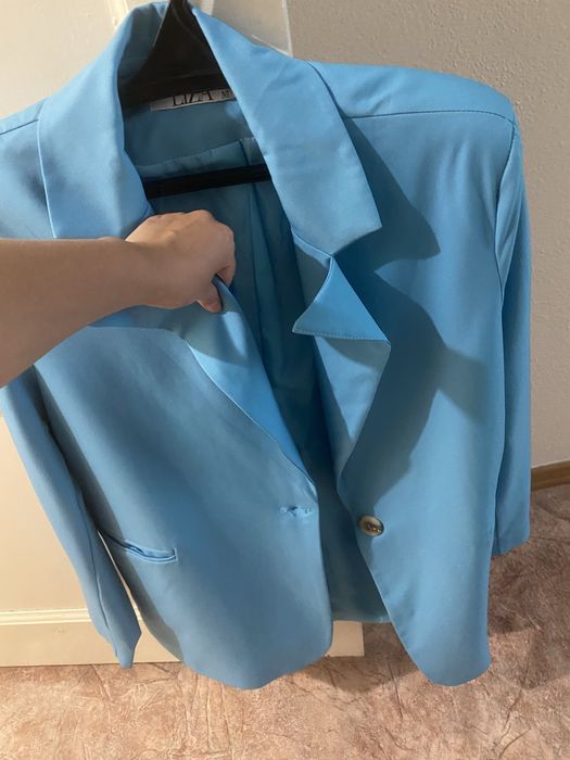 Продам женский пиджак