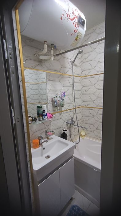 Жиззах шахар. Заргарлик МФЙ. 5 хонали уй. Евроремонт.