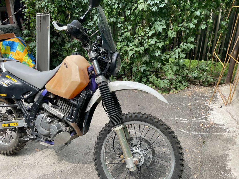 Suzuki DR650ce 1997 г.