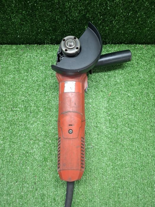 Мощен шлайф на Hilti AG 125-19SE с регулаж на оборотите