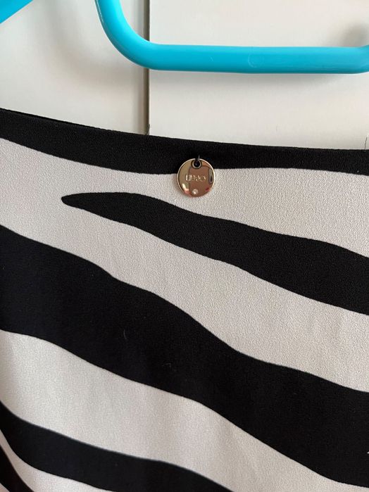 Черно бяла рокля liu jo