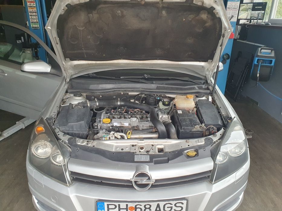 Opel Astra H Brek 1.7 CDTI