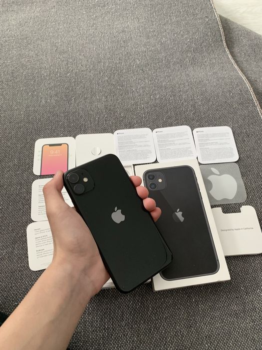 Срочно продам айфон 11