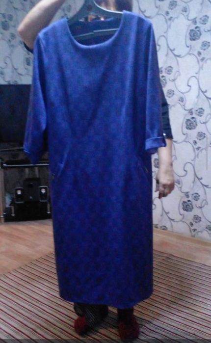 Продам платья.          .