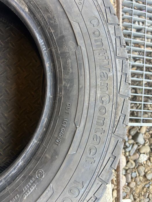 Set 2 anvelope de vară Continental 225/75 R16 C