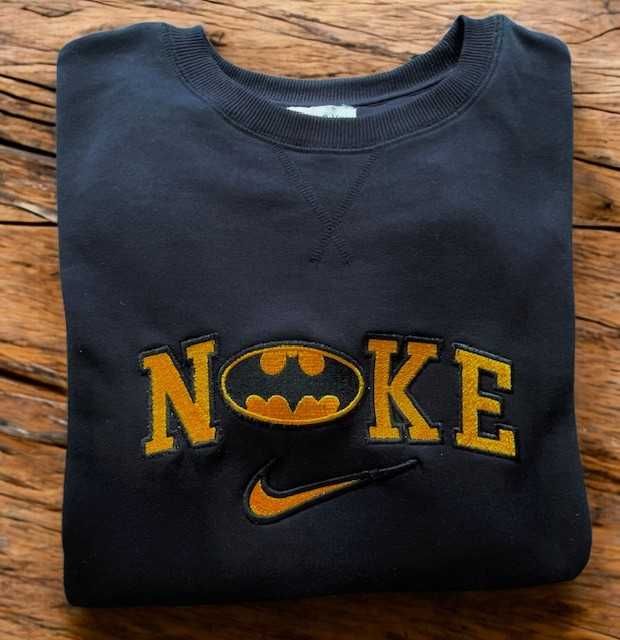 Maleta brodata pentru adulti