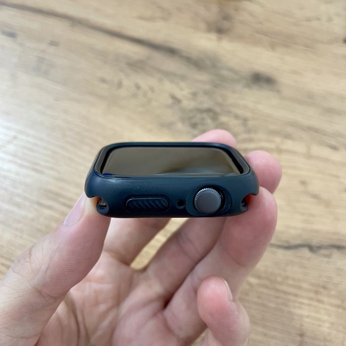 Apple Watch SE 44mm space gray