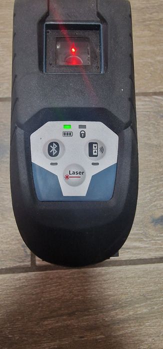 лазерен нивелир BOSCH GCL 2-50 C