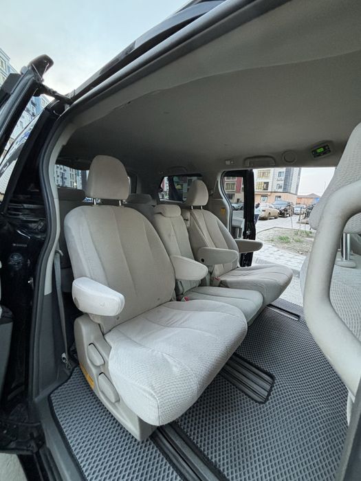 Продается Тойота Сиенна 2014 года