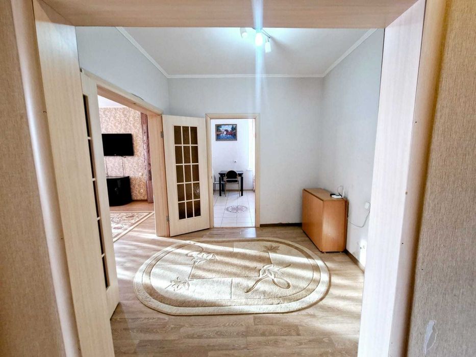 Двухкомнатная квартира.  Маяковского.