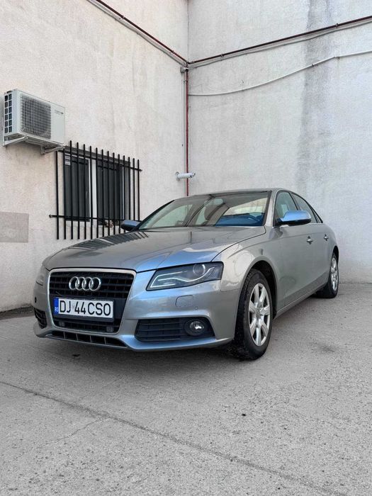 Vand Audi A4 B8 2011