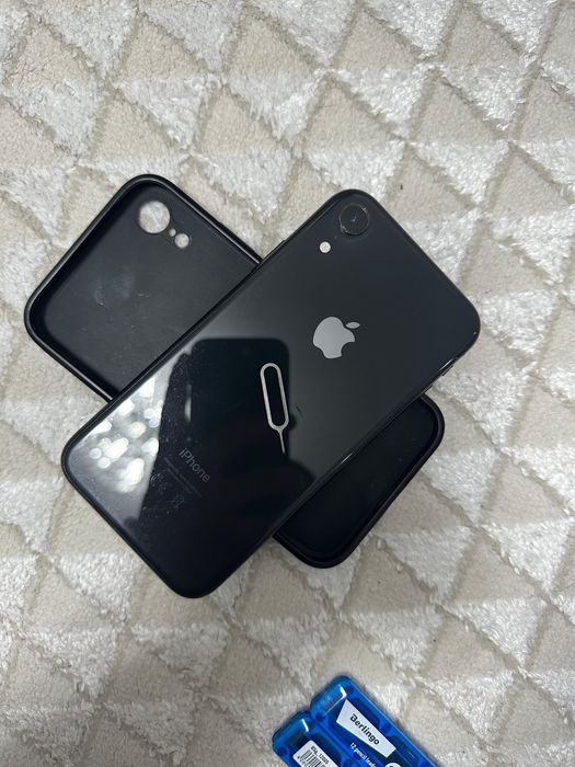 Продам iphone xr 64гб 76%