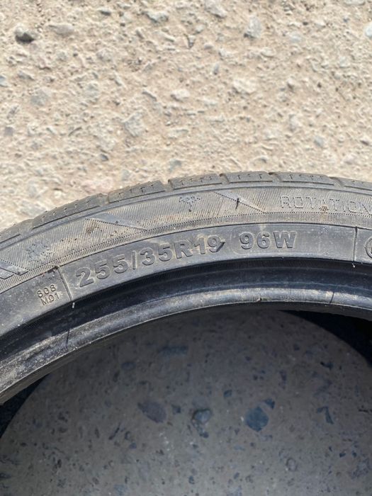 продается зимные шины