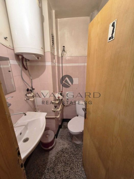 оф.24258 Четиристаен обзаведен/ Камела