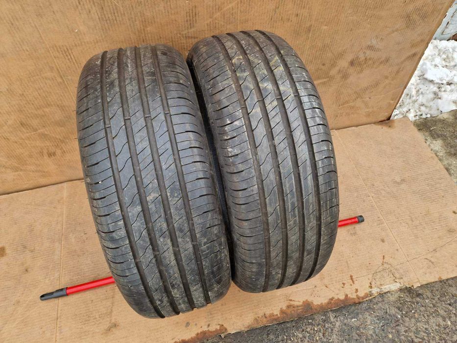 2 Goodyear R17 215/55 Летни гуми  DOT2321
