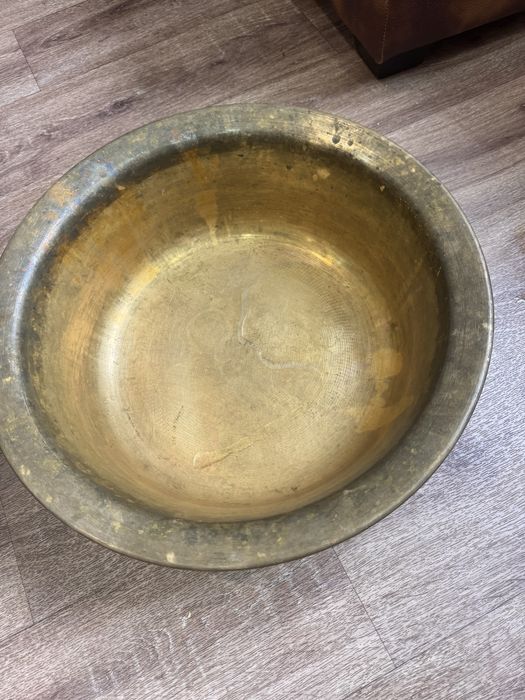 Продам латунный тазик