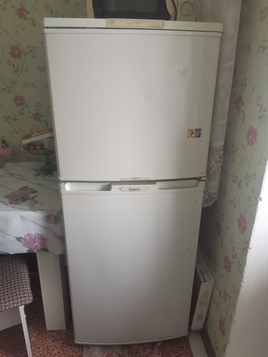 Продам холодильник