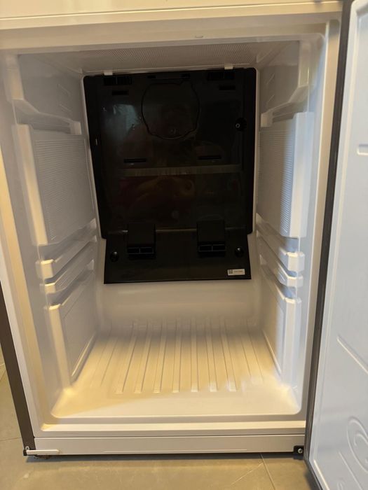 Combina frigorifica SAMSUNG RB34A7B5E22/EF, Bespoke, No Frost, 344 l, H 185.3 cm, Clasa E, All-Around Cooling, negru