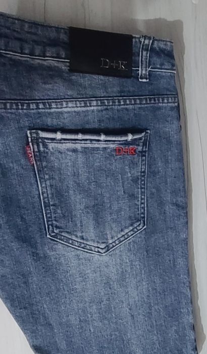 Срочно!!! Продаются новые мужские джинсы