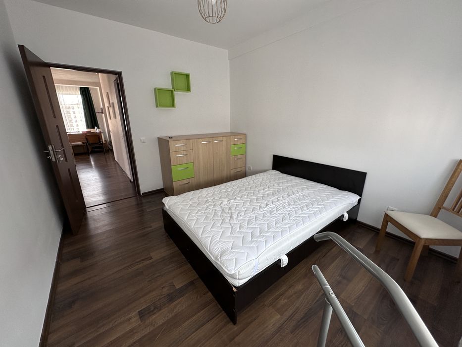 Inchiriez apartament in Floresti, str Teilor