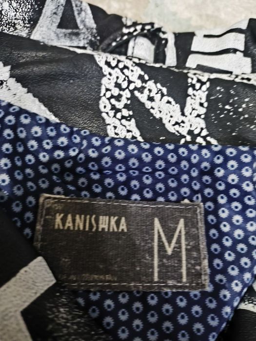 Продаётся куртка