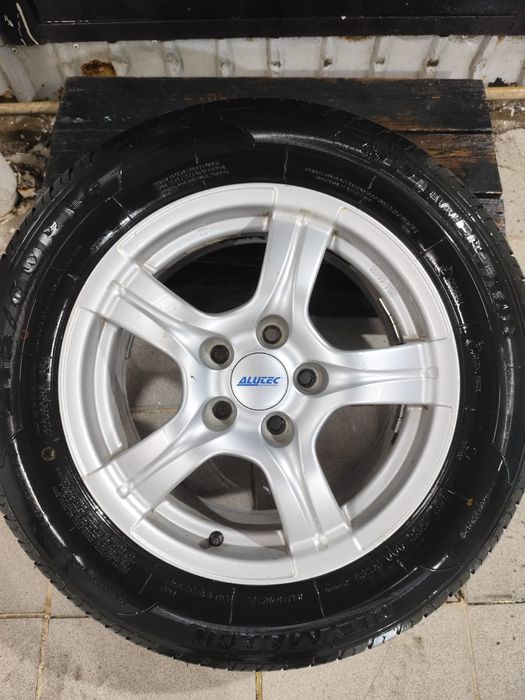 Продам диски с резиной