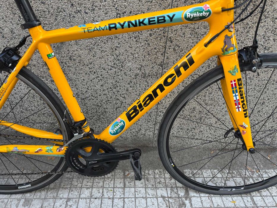 Bianchi Team Rynkeby Carbon/Shimano 105 2x11/шосеен велосипед