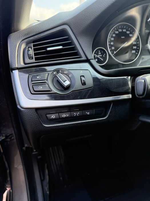 Vand bmw 520D 184 cai