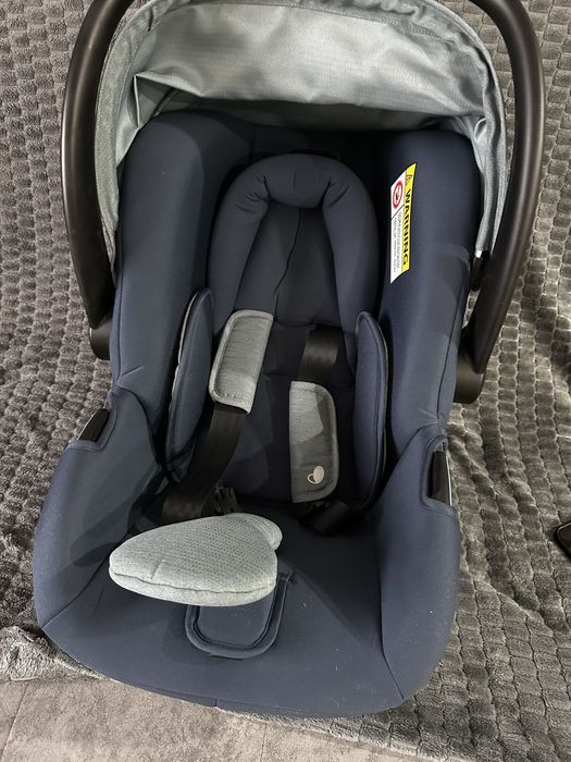 Продам автокресло evenflo