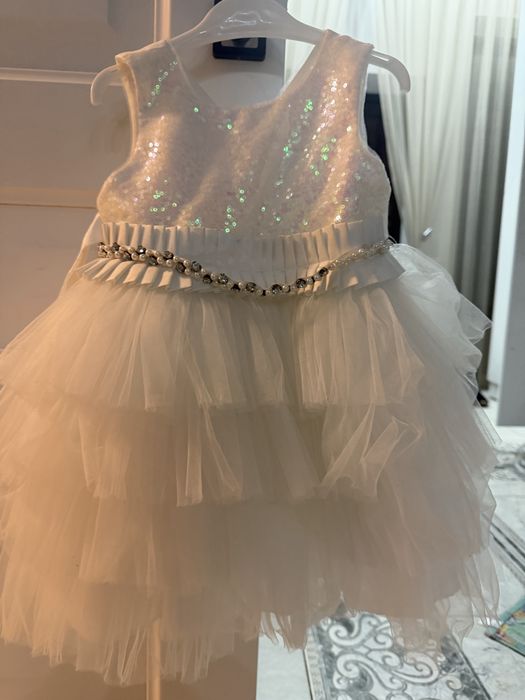 Нарядная платье для девочек