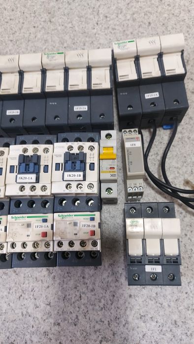 Пускатель , предохранитель , реле контроля фаз