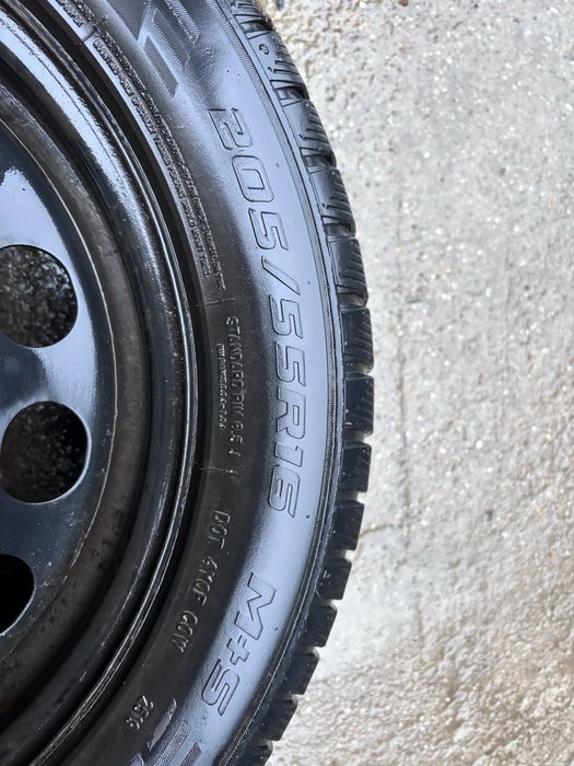 AnvelopeM+S 205/55/R16 +jante de tabla( 5x112mm Volkswagen)