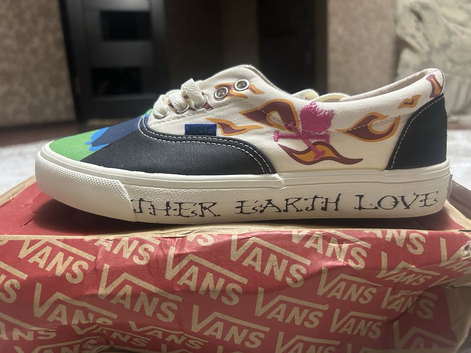 Кроссовки Vans