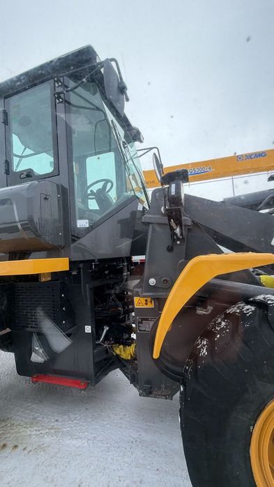 Услуги фронтального погрузчика