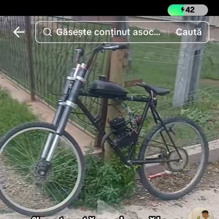 Bicicleta  cu motor