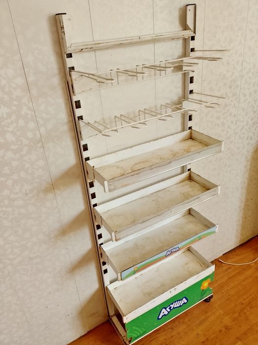 Срочно продам полки