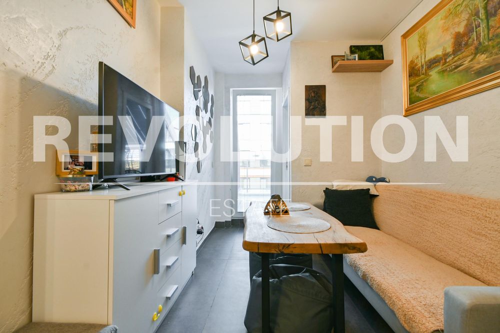 Продава се Двустаен апартамент в София, Център - 75 кв.м за 3134 €/кв.м - Снимка #1