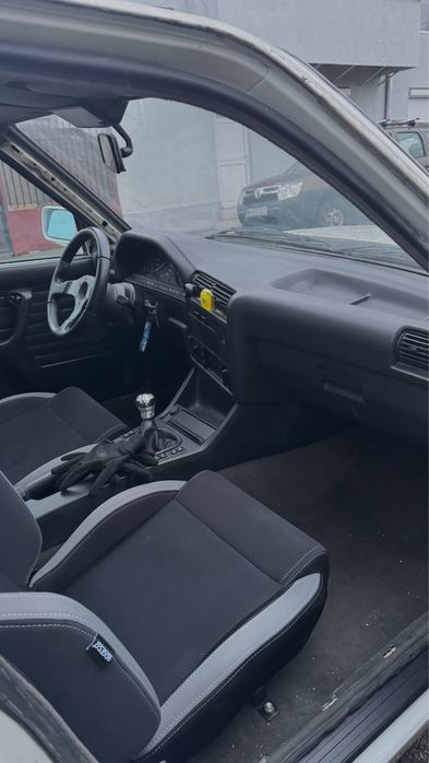 BMW E30 ursulet 2.0I