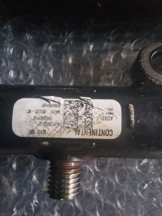 Rampa injectoare Citroen C5 motor 2,7 hdi,an 2008-2015