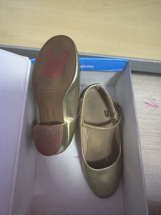 Продам туфли для туфли для танцев