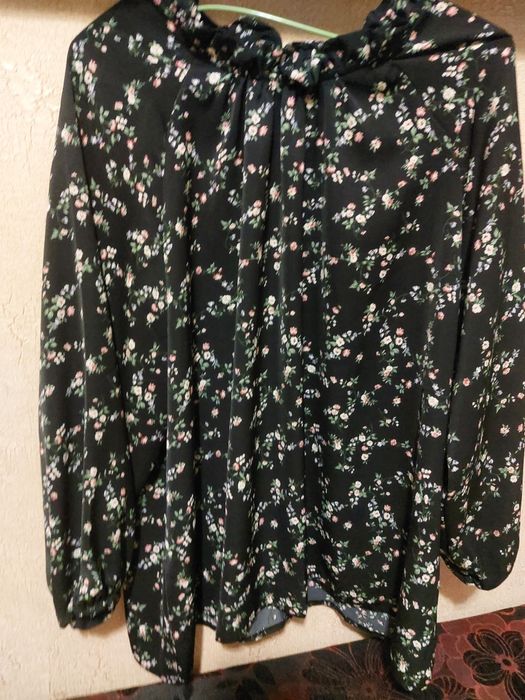 Продаётся блузка новая