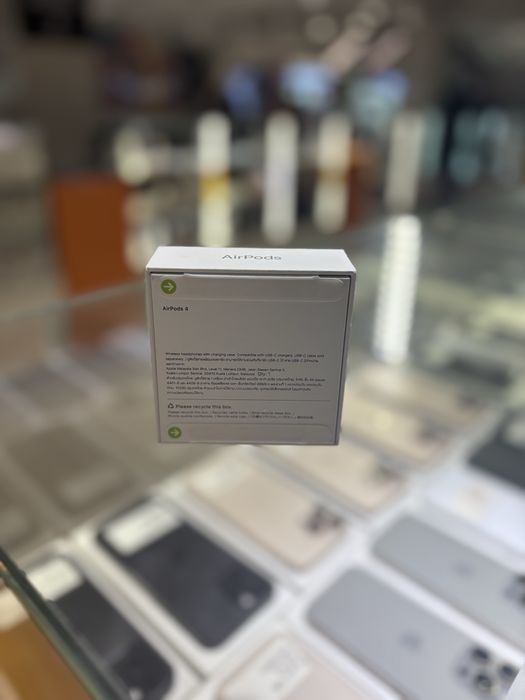 AirPods 4-серия