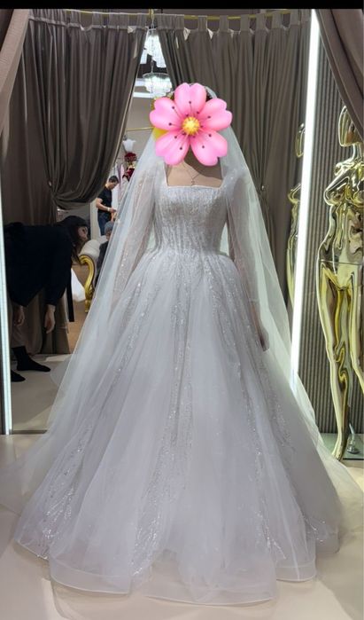 Свадебное платье