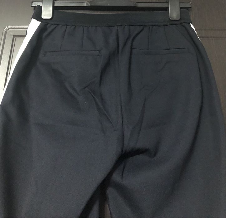 Pantaloni zara marime m pantaloni noi zara M pantaloni zara marime m