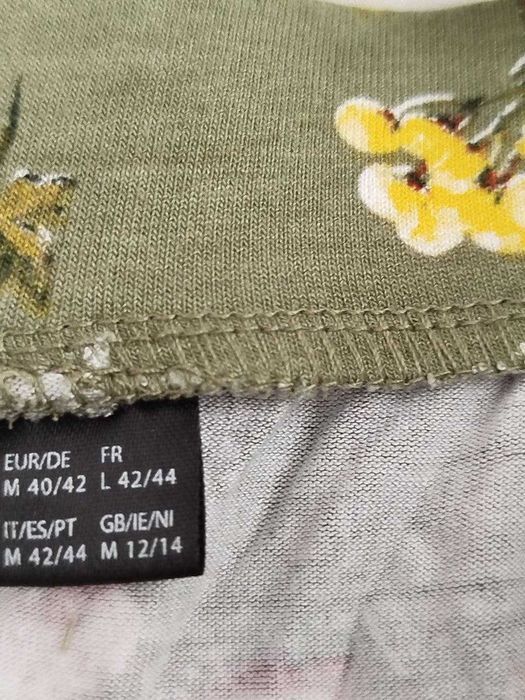 Fusta verde model cu flori
