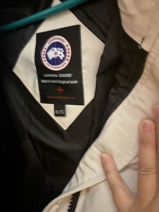 Продам зимний пуховик