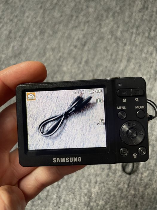 Aparat Foto Digital SAMSUNG ST30 10MP CCD 16GB Point and Shoot Camera