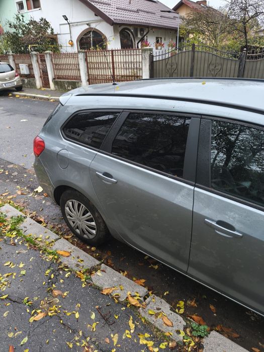 Opel Astra J 2014