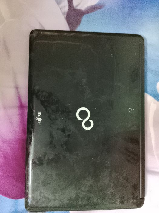 Продам ноутбук Fujitsu