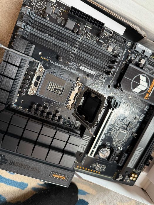 Lot retururi 8 placi de baza Z790 B760 H770 H670 B760M B660M